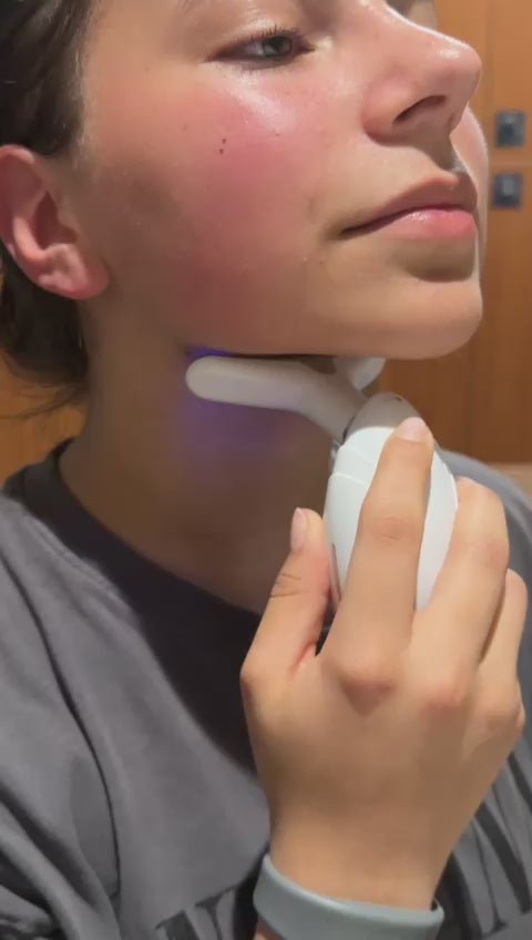 Neck & Face Lifting LED Therapy Device - GreenEnvy